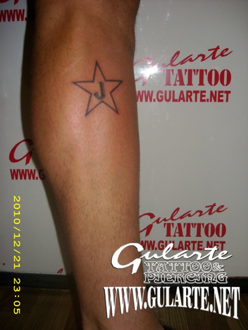 tattoos de estrellas. tattoos de estrellas.