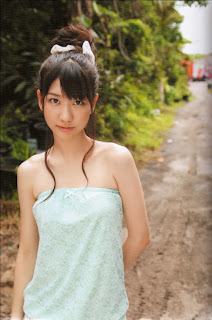 Ijou Kashiwagi Yuki Deshita Photobook pics 10