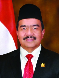Tokoh Rantau Pekanbaru, HM.Yusuf Sikumbang, Dukung Peraturan Bupati Nomor 13 Tahun 2016, Tentang Penertiban Hiburan Orgen Tunggal.