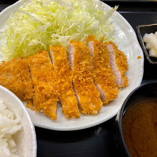 とんかつ まるや ロースカツ定食