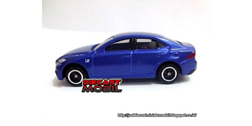  JUAL DIECAST MOBIL YARIS