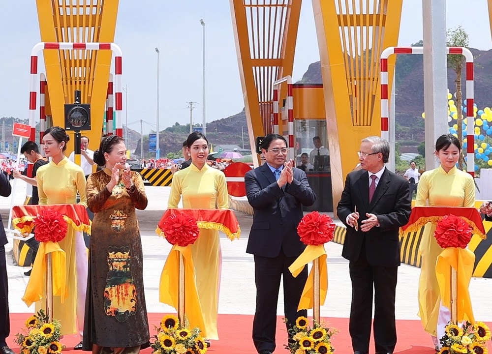 Tết Độc lập nghĩ về nền kinh tế độc lập, tự chủ