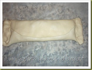 Strudel di pastasfoglia con marmellata di fichi e semi di sesamo (6)