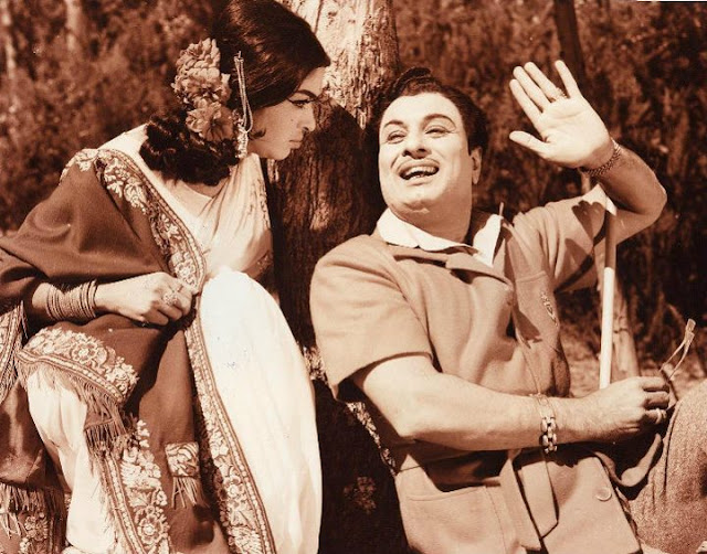 MGR & Saroja Devi in 'Anbe vaa'