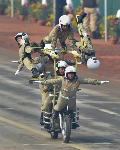 5,280 ಕಿ.ಮೀ ದ್ವಿಚಕ್ರ ವಾಹನ ಯಾತ್ರೆ ಮುಗಿಸಿದ ಬಿಎಸ್‌ಎಫ್‌ನ ಸೀಮಾ ಭವಾನಿ ತಂಡ