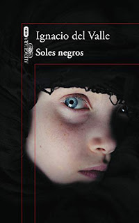 Portada del libro Soles negros, de Ignacio del Valle.