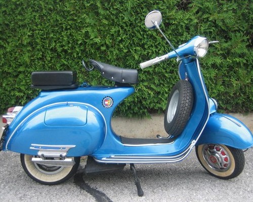 Foto modifikasi vespa matic antik airbrush aneh super 