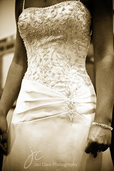 ... Ohio on Wedding Dresses On Wedding Photographer Based In Youngstown Oh