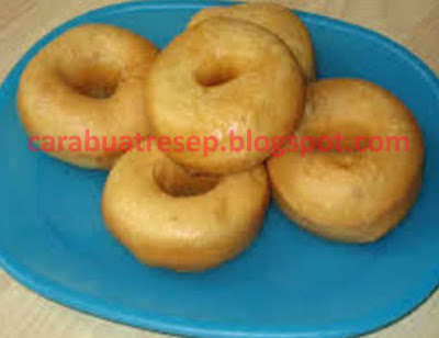 CARA MEMBUAT DONAT GORENG LEMBUT PRAKTIS  Resep Masakan 