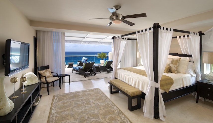upscale bedroom furniture on Luxury Bedroom Furniture