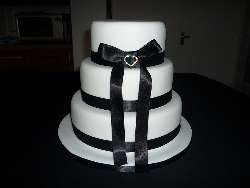 Budget Wedding Cake 3 Tier Sponge Cake with ribbon and brooch type detail