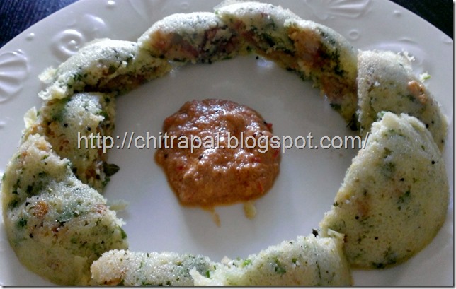 Chitra Pal Stuffed Rava Idli