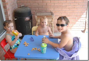 Cousins eating a snack