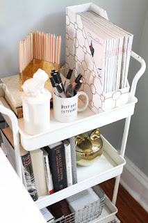 theeverygirl.com/how-to-style-a-desk-3-ways-for-the-student-the-post-grad-the-career-woman