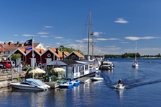 Hafen, Piratenflagge, See, Boote, Schweden, Häuser