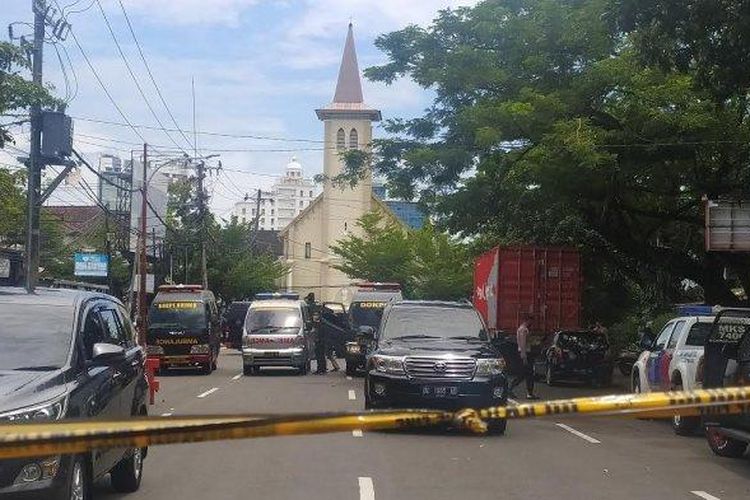 Kominfo Minta Masyarakat Tak Sebar Luaskan Video atau Foto Bom Bunuh Diri Depan Gereja Katedral Makassar