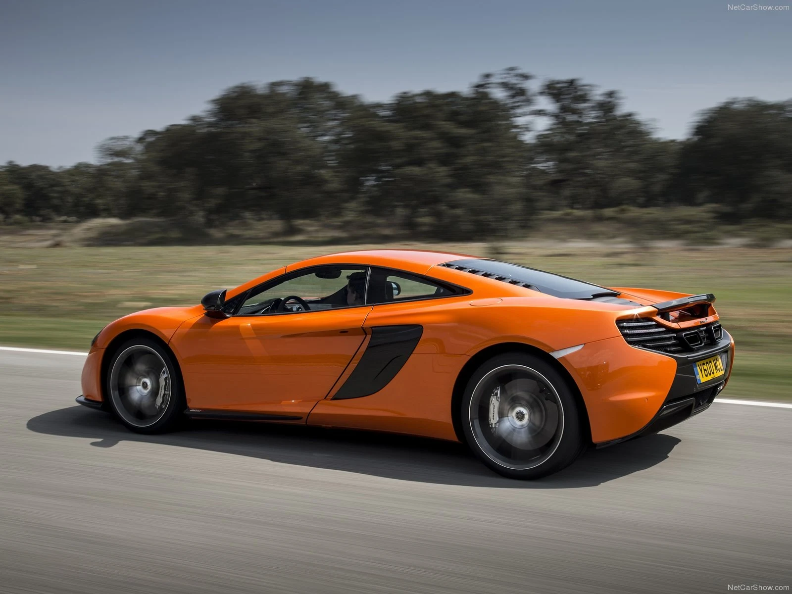 Hình ảnh siêu xe McLaren 650S 2015 & nội ngoại thất