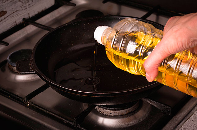Cómo ahorrar el aceite en la cocina: 5 consejos fáciles