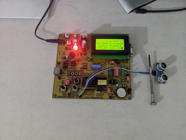 PIC16F887 HC-SR04 Distance Sensor LCD Using XC8