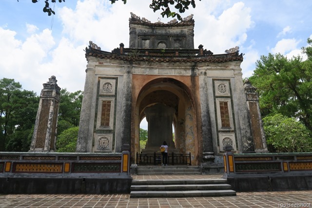 Stele Pavilion with a 22 ton stele, inscribed with Tu Duc’s biography. He wrote the self critical autobiography himself, before his death, since he has no offspring. Two obelisks stand on each sides of the Pavilion.