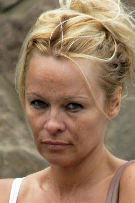 pamela anderson sans maquillage