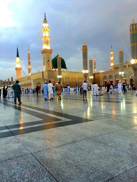 Mosque of the Prophet Muhammad Madinah Collections
