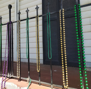 beads on fence