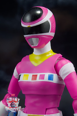 Power Rangers Lightning Collection In Space Pink Ranger 01