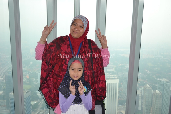 My Small World: Sehari di jambatan KLCC