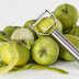 Cara mengupas kulit buah apel dengan cepat, hanya 5-7 detik