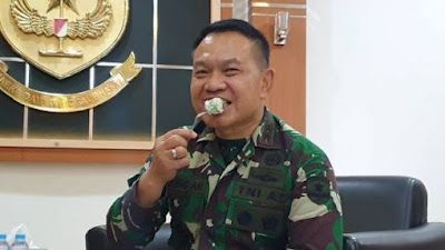 Pedas! Ahmad Dhani Sentil Pangkostrad Letjen TNI Dudung