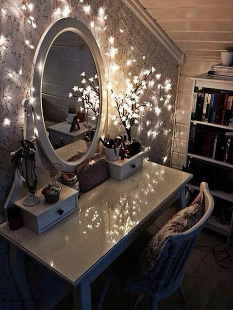 small makeup vanity table with mirror and lights