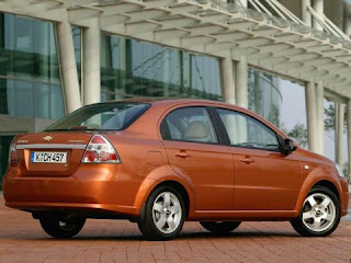 2011 Chevrolet Aveo Sedan wallpapers