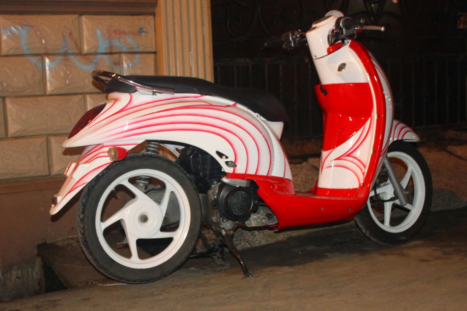 Kumpulan Modifikasi Motor Honda Scoopy Terbaru