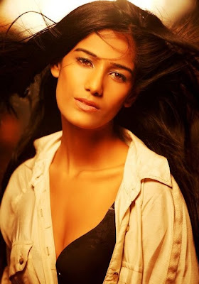 current news of poonam pandey, Kingfisher modal poonam pandey, Model Poonam Pandey, Poonam Pandey, Model Poonam Pandey Photogallery, Celebrity Photo Gallery, Photogallery