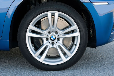 BMW X5 M wheel