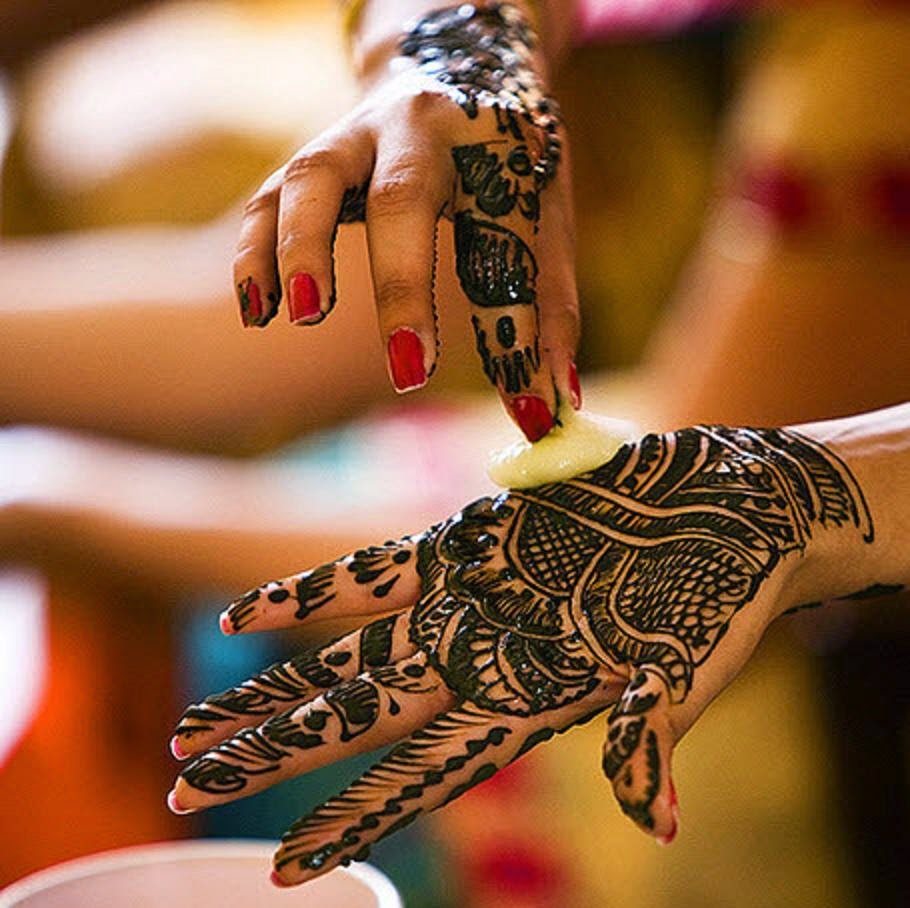 Latest Fancy Hand Mehndi Design Wallpapers Free Download