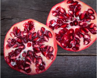 How to Remove Pomegranate Seeds, Three Quick & Easy Methods ♥ KitchenParade.com.