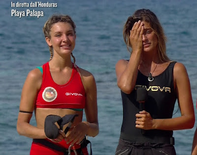 Elisa Isoardi e miryea stabile foto isola dei famosi 15 aprile