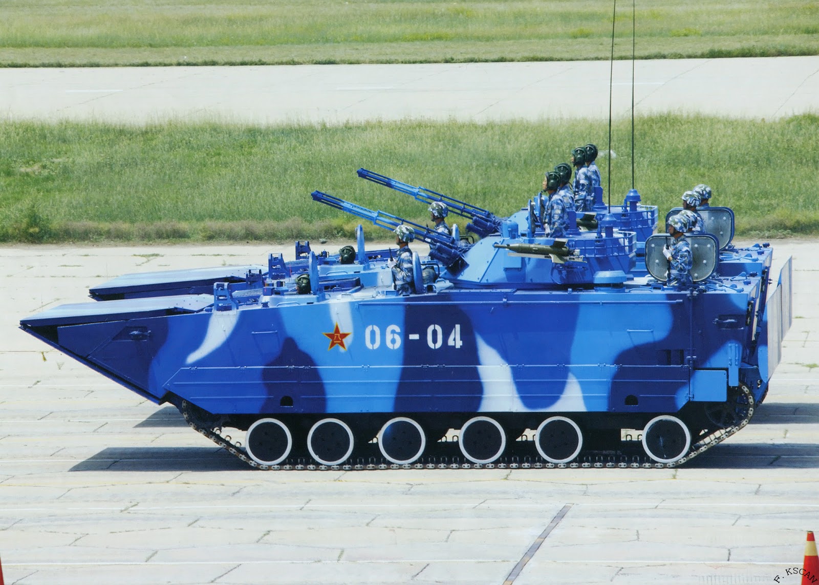 Defense Updates: Chinese Amphibious Type 05 / ZBD05 / ZTD05 Family of