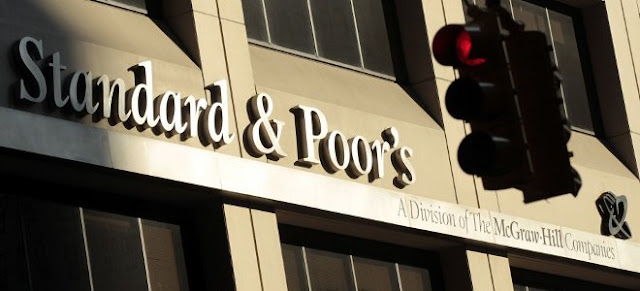 Η Standard & Poor's υποβάθμισε περιφέρειες και δήμους της Ιταλίας