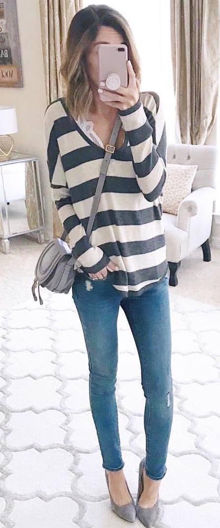 casual style addcit / stripped top + bag + skinny jeans + grey heels