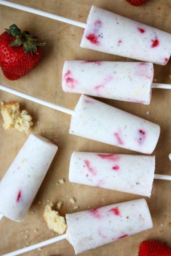 Strawberry Shortcake Greek Yogurt popsicle recipe from the kitchen paper