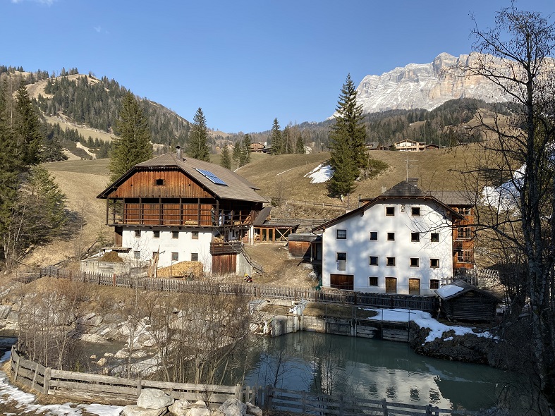 Visita ad un maso in Alta Badia: Luch da Murin