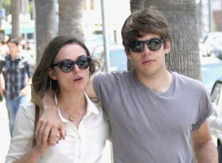 celebrity gossip kaira knightley moved in with james righton