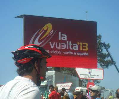 Pantalla en la meta de la Vuelta