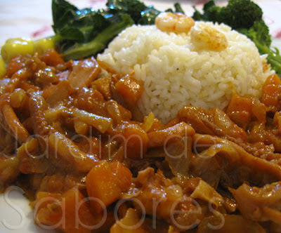 Lulas Estufadas com Arroz de Camarão