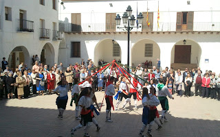 Dance de Híjar, 23 de Abril de 2013 (plaza de la Villa)