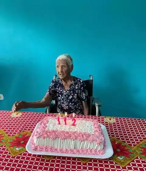 Dona Auta comemora seus 112 anos em Iguape