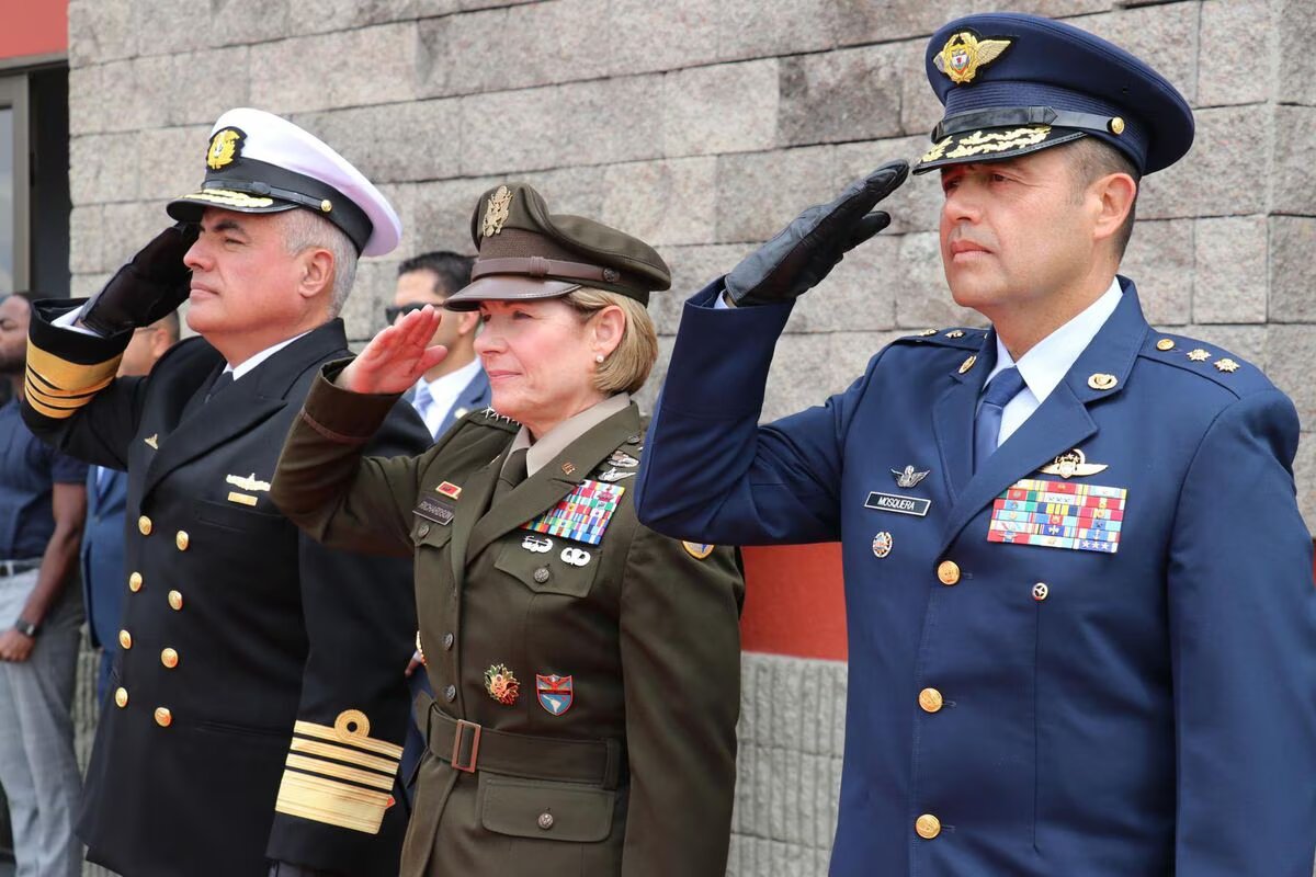 Jefa del Comando Sur de EEUU visita a Colombia